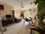 Visualizza le foto dell'immobile