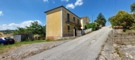 Visualizza le foto dell'immobile
