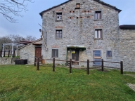 Visualizza le foto dell'immobile