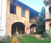 Visualizza le foto dell'immobile