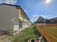 Visualizza le foto dell'immobile