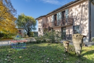 Visualizza le foto dell'immobile