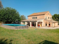 Visualizza le foto dell'immobile