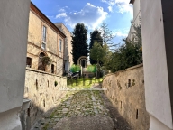 Visualizza le foto dell'immobile