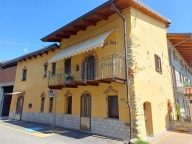 Visualizza le foto dell'immobile