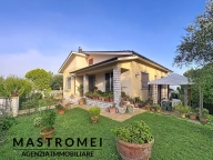 Visualizza le foto dell'immobile