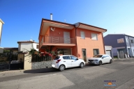 Visualizza le foto dell'immobile Visualizza le foto dell'immobile