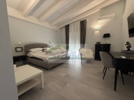 Vai alla scheda immobile Vai alla scheda immobile