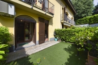 Visualizza le foto dell'immobile
