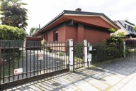 Visualizza le foto dell'immobile