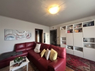 Visualizza le foto dell'immobile