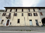 Visualizza le foto dell'immobile