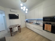 Visualizza le foto dell'immobile