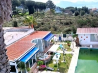 Visualizza le foto dell'immobile