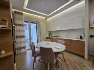 Visualizza le foto dell'immobile