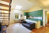 Visualizza le foto dell'immobile