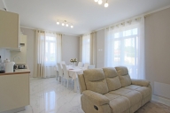 Vai alla scheda immobile Vai alla scheda immobile