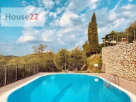 Visualizza le foto dell'immobile