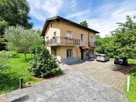 Visualizza le foto dell'immobile