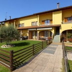 Visualizza le foto dell'immobile