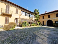 Visualizza le foto dell'immobile