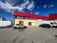 Visualizza le foto dell'immobile