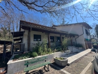 Visualizza le foto dell'immobile