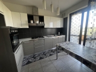 Visualizza le foto dell'immobile