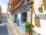 Visualizza le foto dell'immobile