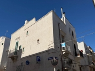 Visualizza le foto dell'immobile