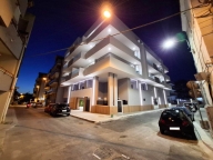 Visualizza le foto dell'immobile