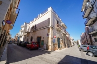 Visualizza le foto dell'immobile