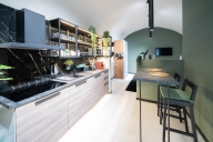 Visualizza le foto dell'immobile