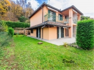 Visualizza le foto dell'immobile