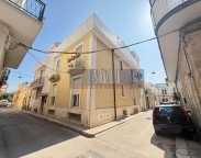 Visualizza le foto dell'immobile