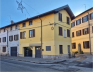 Visualizza le foto dell'immobile