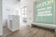 Visualizza le foto dell'immobile