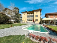 Visualizza le foto dell'immobile