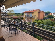 Visualizza le foto dell'immobile