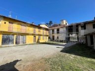 Visualizza le foto dell'immobile