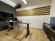 Visualizza le foto dell'immobile