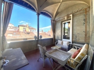 Visualizza le foto dell'immobile