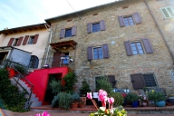 Visualizza le foto dell'immobile
