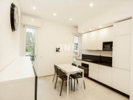 Visualizza le foto dell'immobile