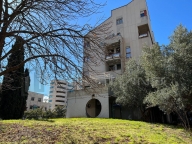 Visualizza le foto dell'immobile