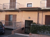 Vai alla scheda immobile Vai alla scheda immobile