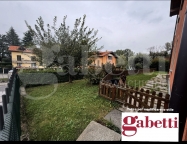 Visualizza le foto dell'immobile