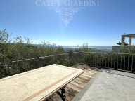 Visualizza le foto dell'immobile Visualizza le foto dell'immobile