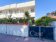 Visualizza le foto dell'immobile Visualizza le foto dell'immobile