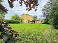 Visualizza le foto dell'immobile